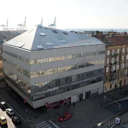 Modern Apartment In The Centre Rijeka Buitenkant foto