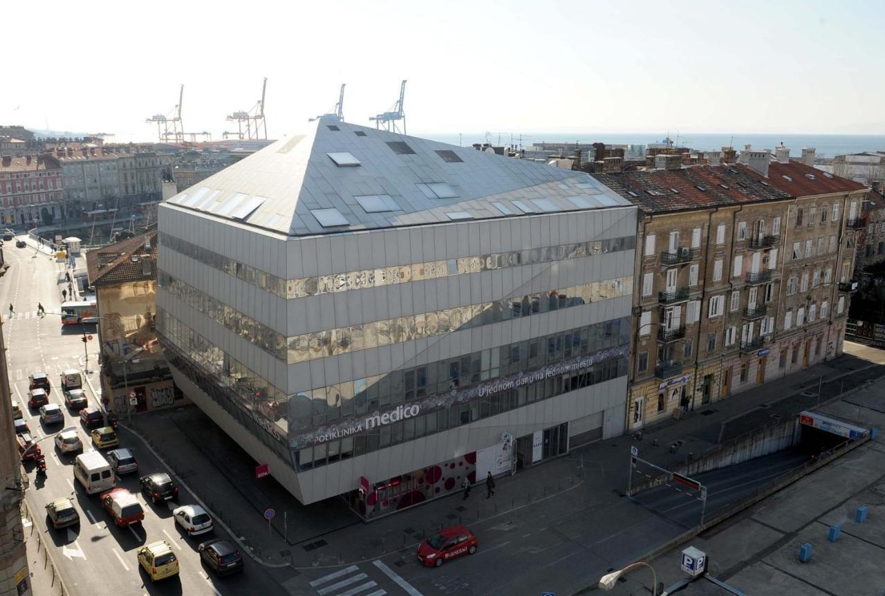 Modern Apartment In The Centre Rijeka Buitenkant foto