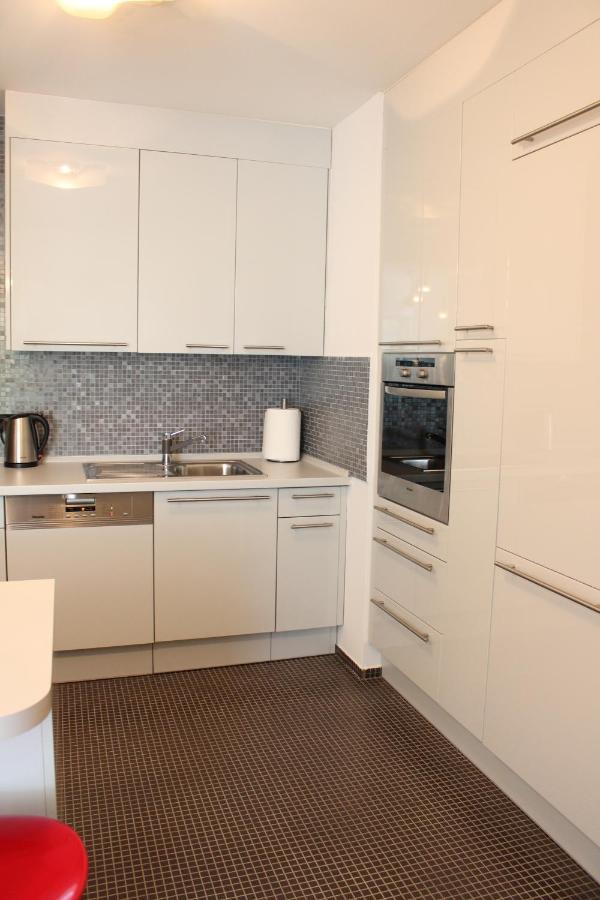 Modern Apartment In The Centre Rijeka Buitenkant foto