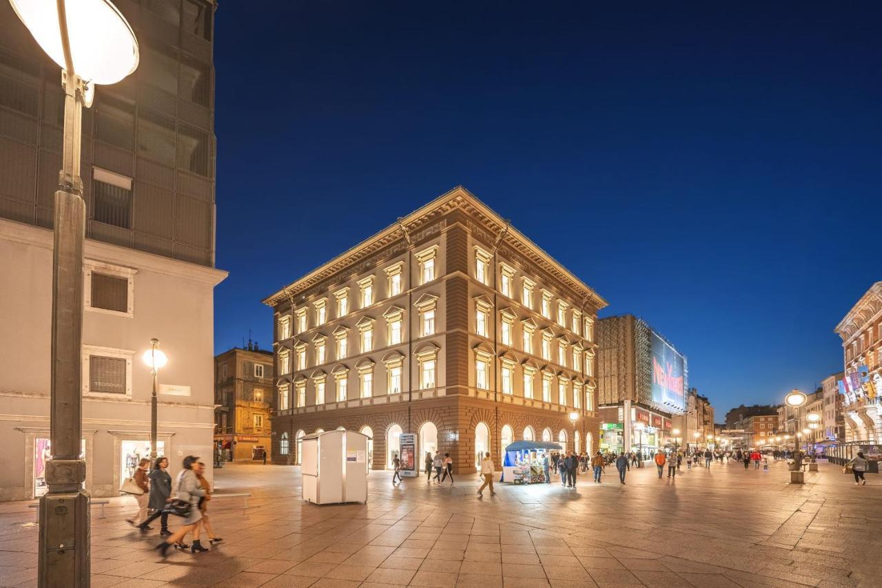 Modern Apartment In The Centre Rijeka Buitenkant foto