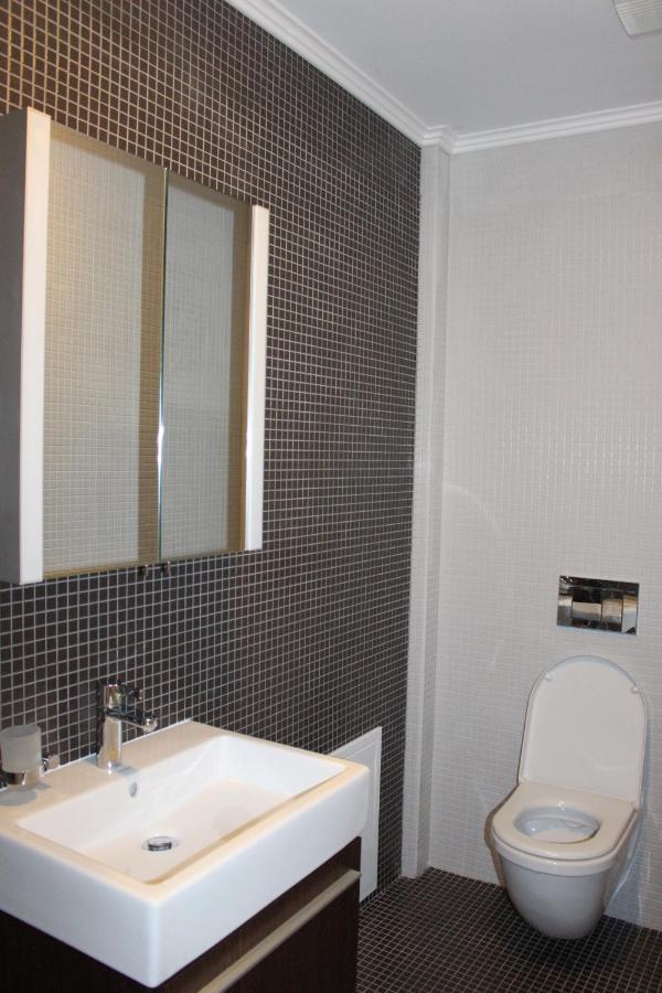 Modern Apartment In The Centre Rijeka Buitenkant foto