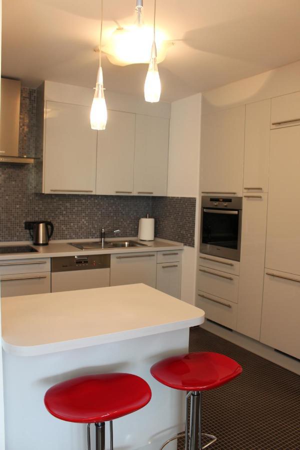 Modern Apartment In The Centre Rijeka Buitenkant foto