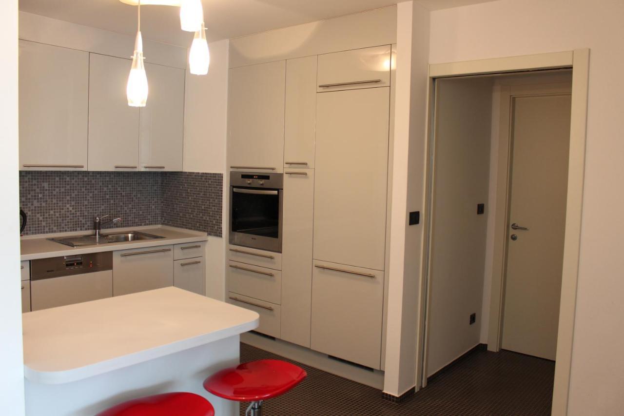 Modern Apartment In The Centre Rijeka Buitenkant foto
